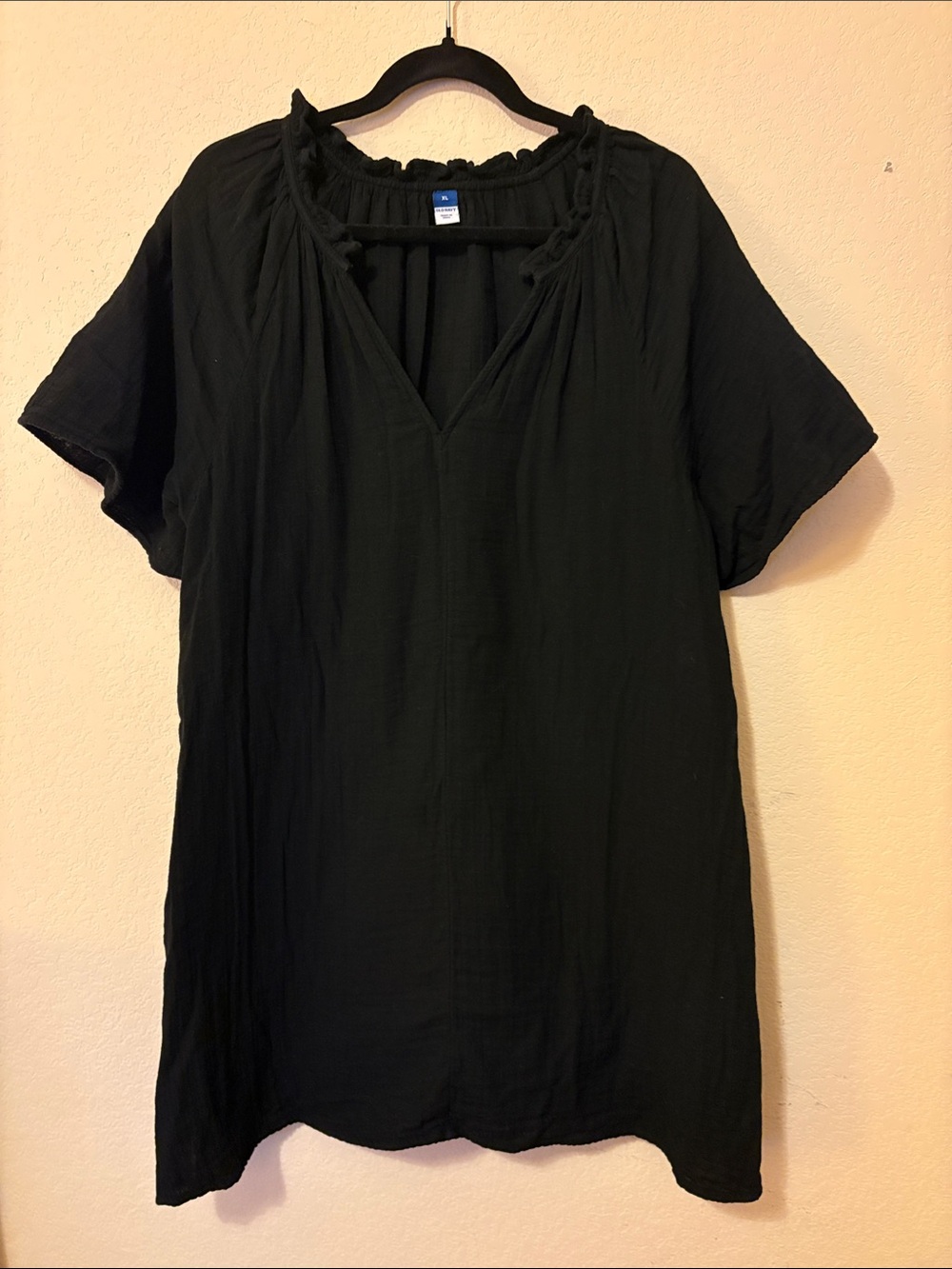 Old Navy Black Crinkle Gauze Tunic Top | Short Sleeve | Size XL